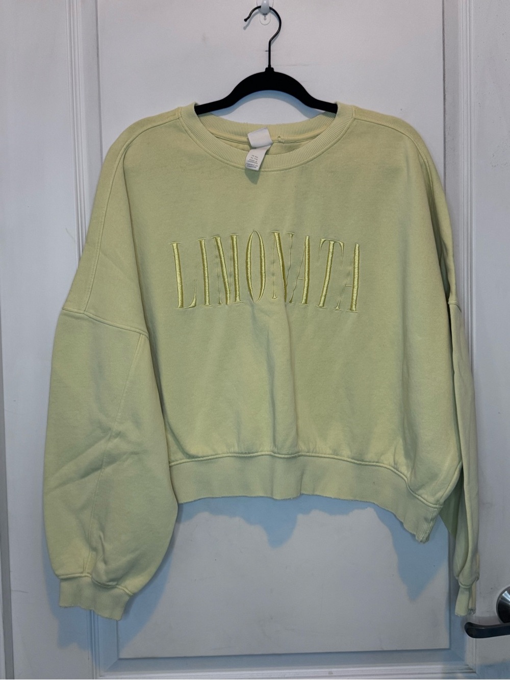 H&M Butter Yellow Cropped Embroidered Crewneck Sweatshirt